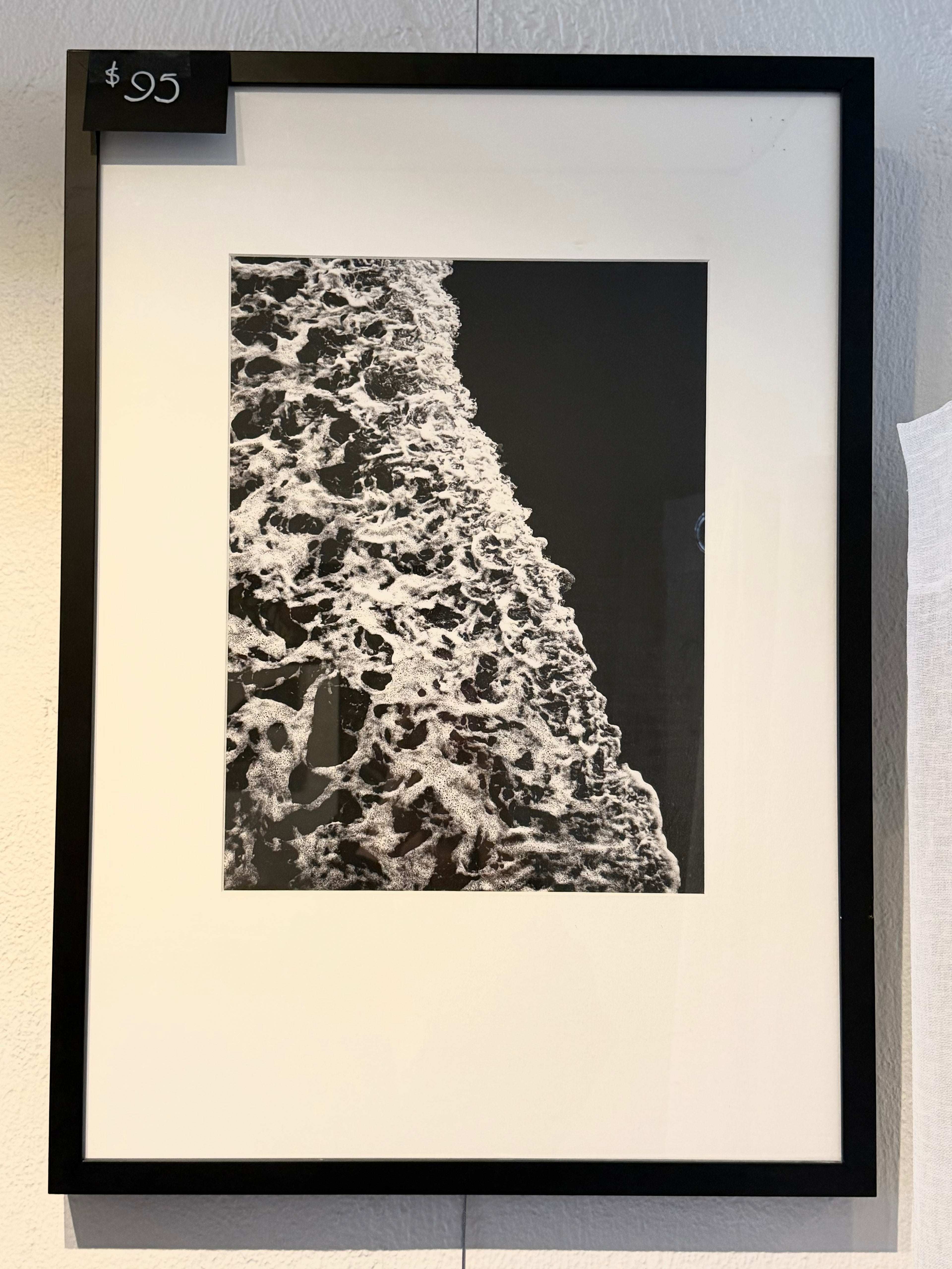 Ocean B&W Border