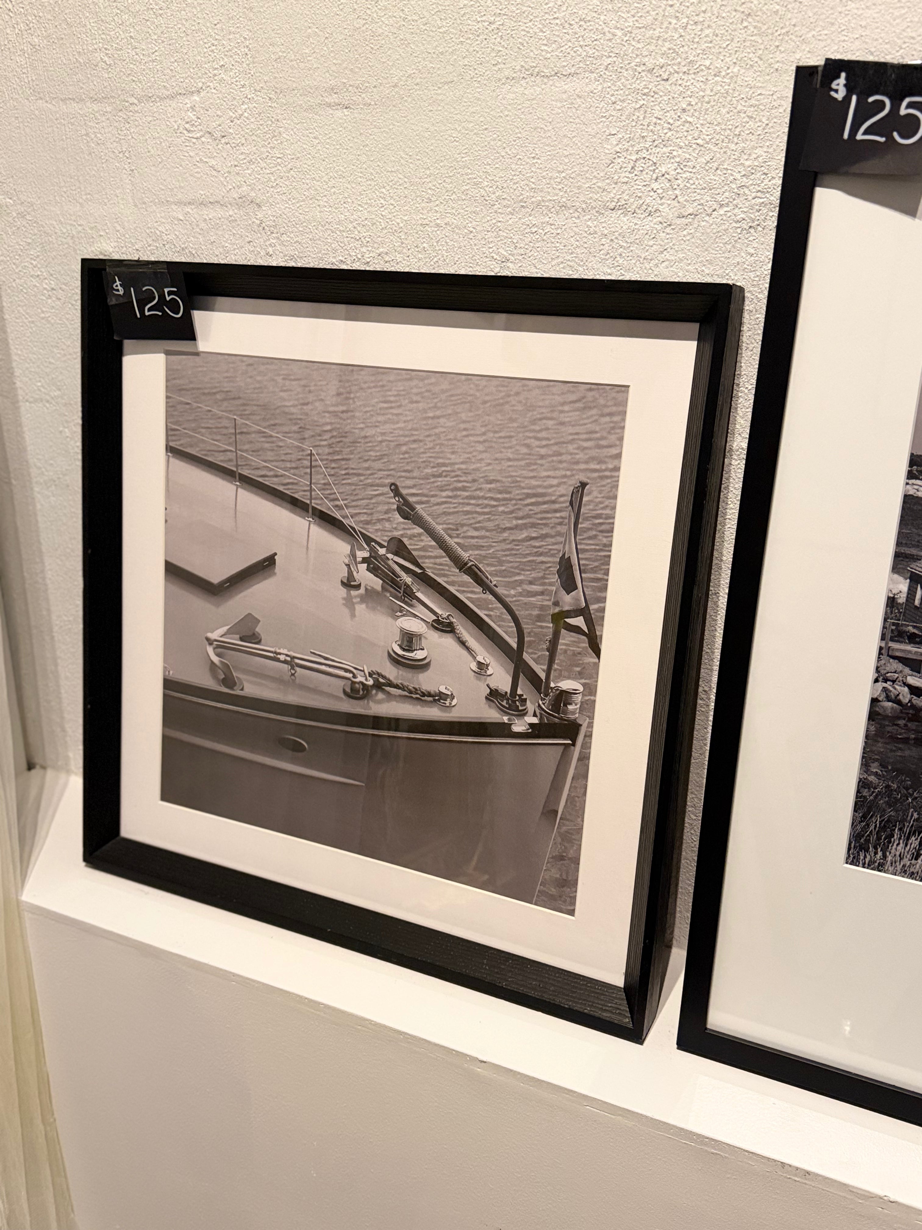 Boat B&W